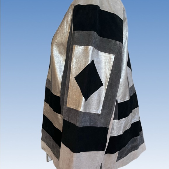 LEATHER Adrienne Landau Silver gray and Black  Geometric Blazer size M - Picture 3 of 16